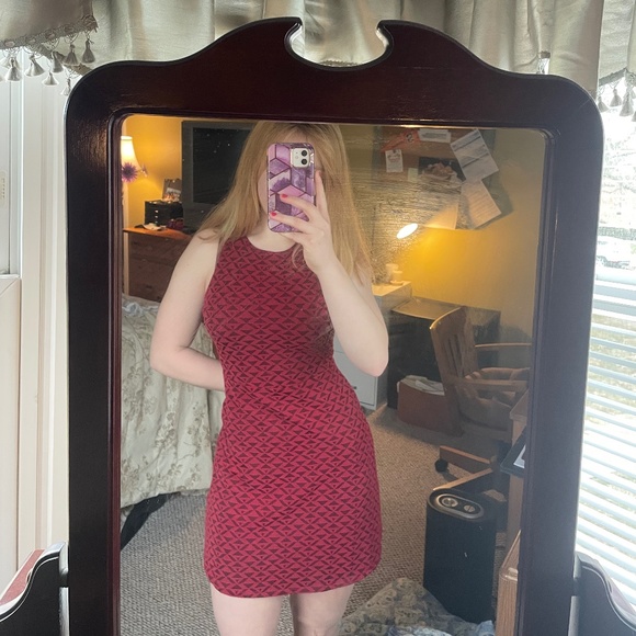 Red Patterned Dress - Picture 3 of 4